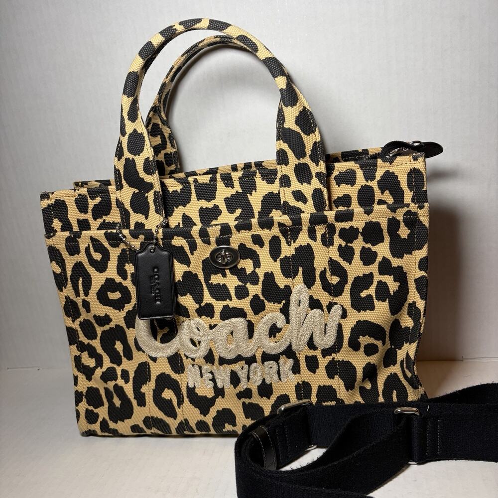 COACH CP770 Cargo Tote with Leopard Print Medium Canvas